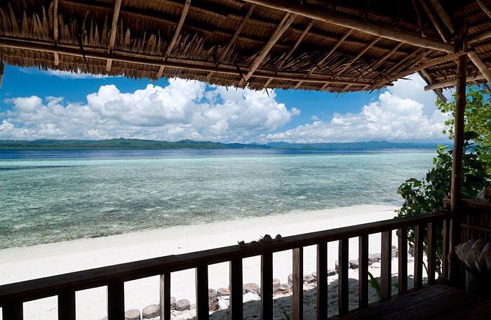 Mambetron Homestay Raja Ampat Pulau Mansuar Exterior foto