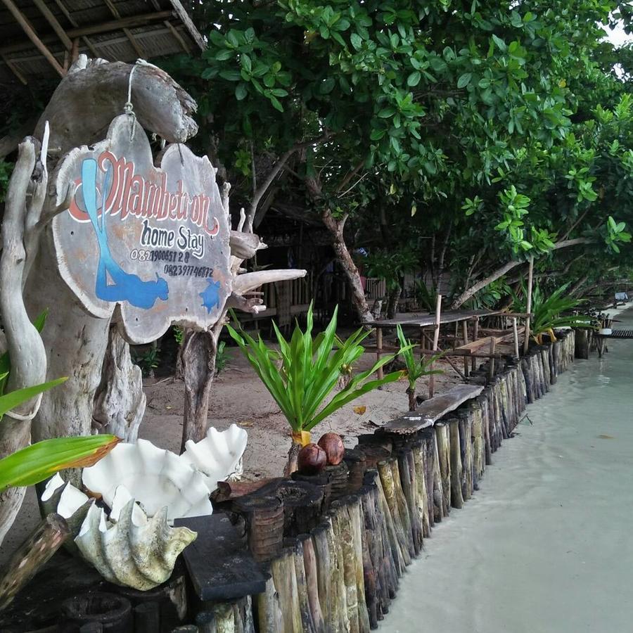 Mambetron Homestay Raja Ampat Pulau Mansuar Exterior foto